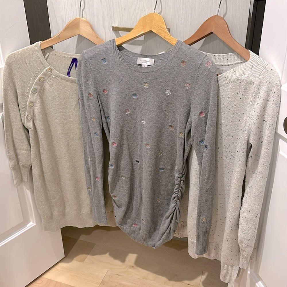 Maternity sweater bundle